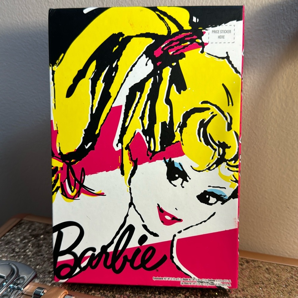 BARBIE MAKE-UP Set NEW